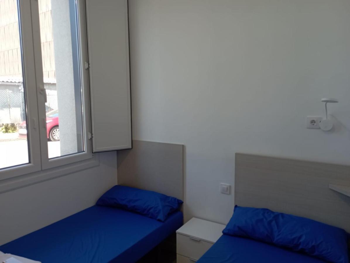 Hostel Albergue O Meson Puentesampayo Bagian luar foto